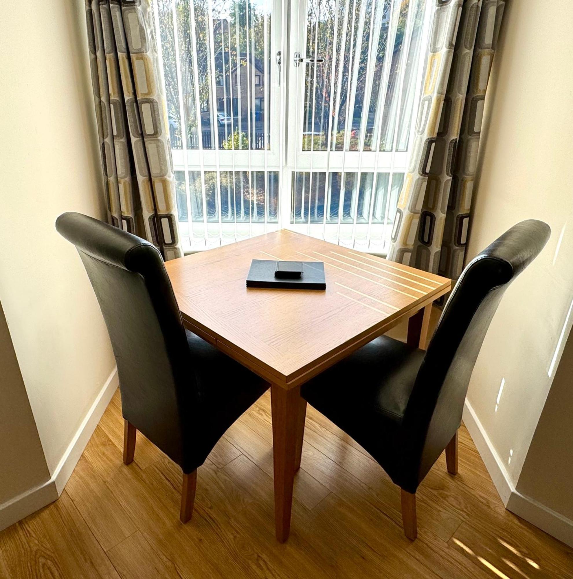 Castle Gait, Paisley Apartment Ngoại thất bức ảnh